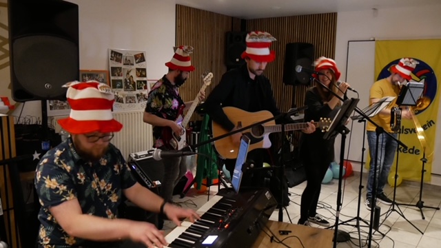 P2660134.JPG (167936 Byte)