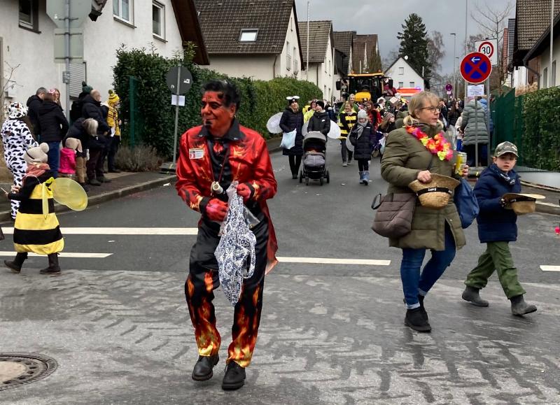 IMG_0711_teufel.jpg (104536 Byte)