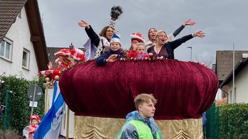 IMG_0714_dreigestirn.jpg (68146 Byte)